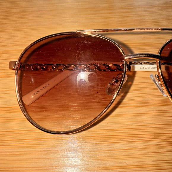Liz Claiborne Aviator Sunglasses Rose Gold Chain Effect Summer Trendy Beach - Picture 3 of 12